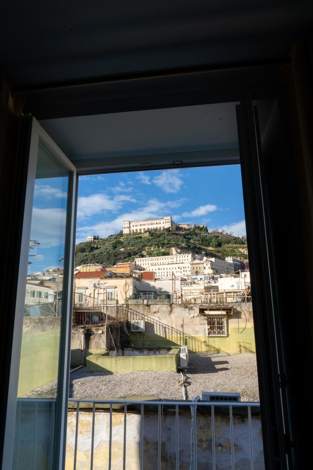 Domus Sibyllina, Palazzo Cavalcanti Neapol Zewnętrze zdjęcie