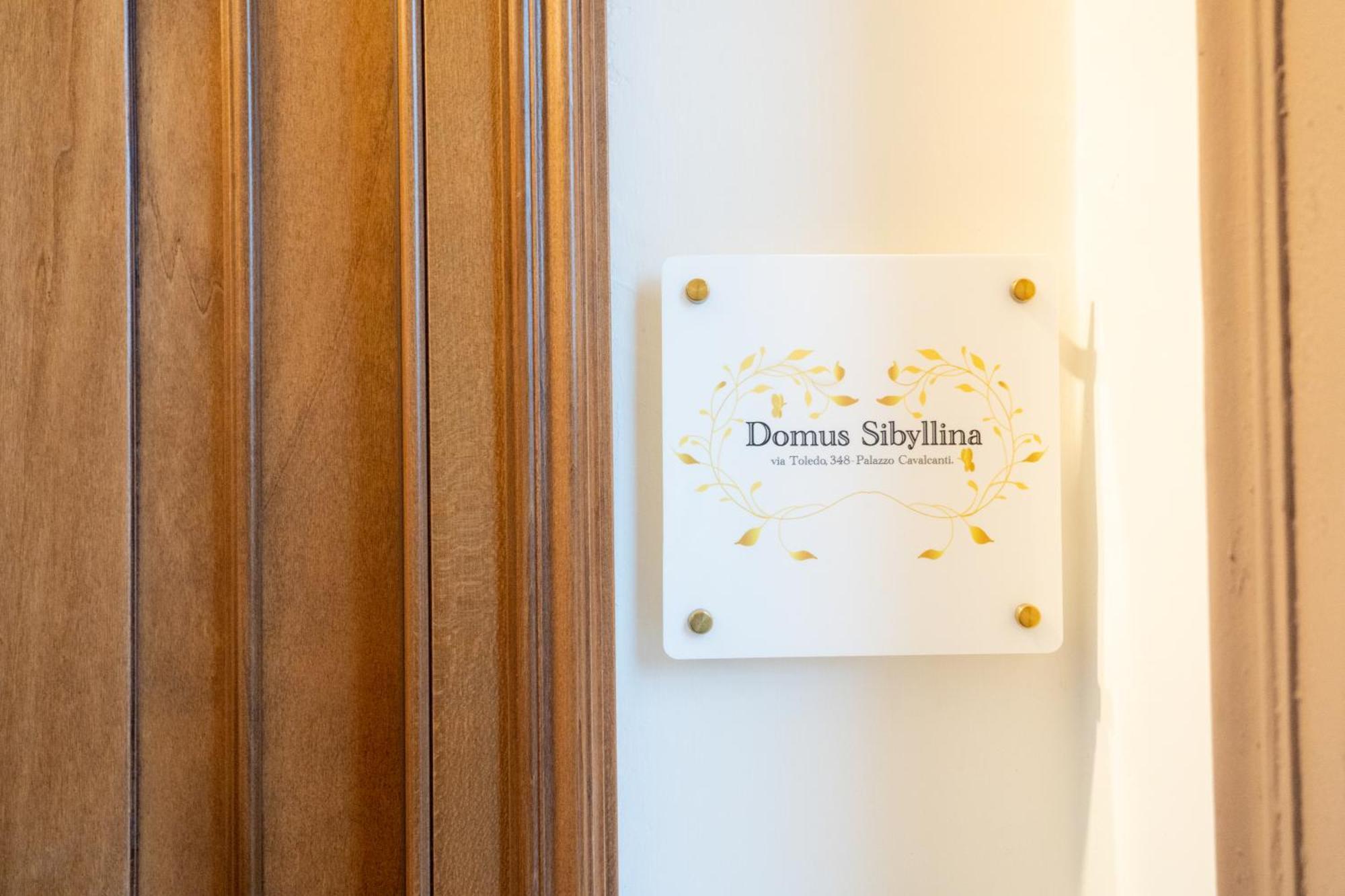 Domus Sibyllina, Palazzo Cavalcanti Neapol Zewnętrze zdjęcie