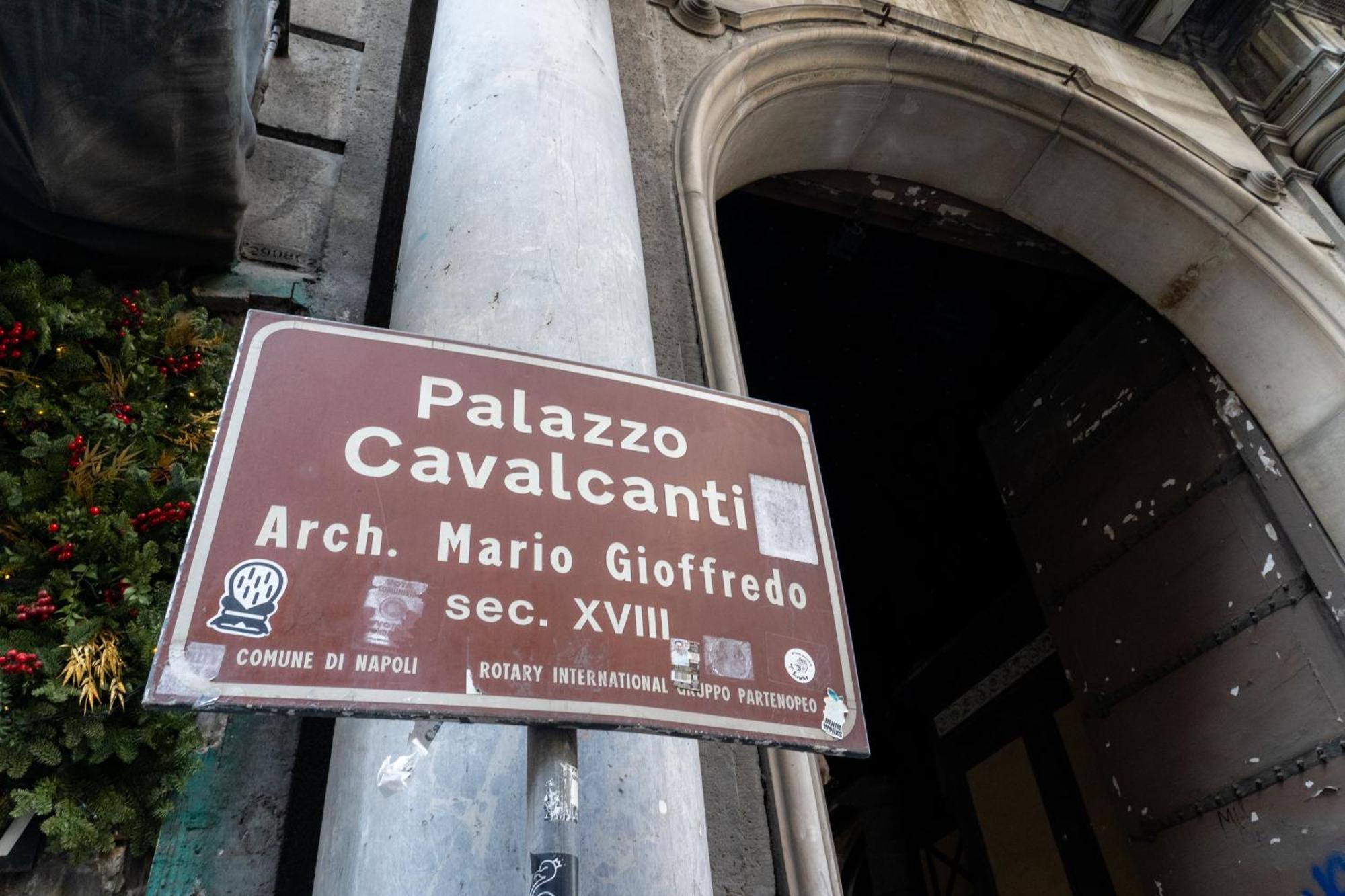 Domus Sibyllina, Palazzo Cavalcanti Neapol Zewnętrze zdjęcie