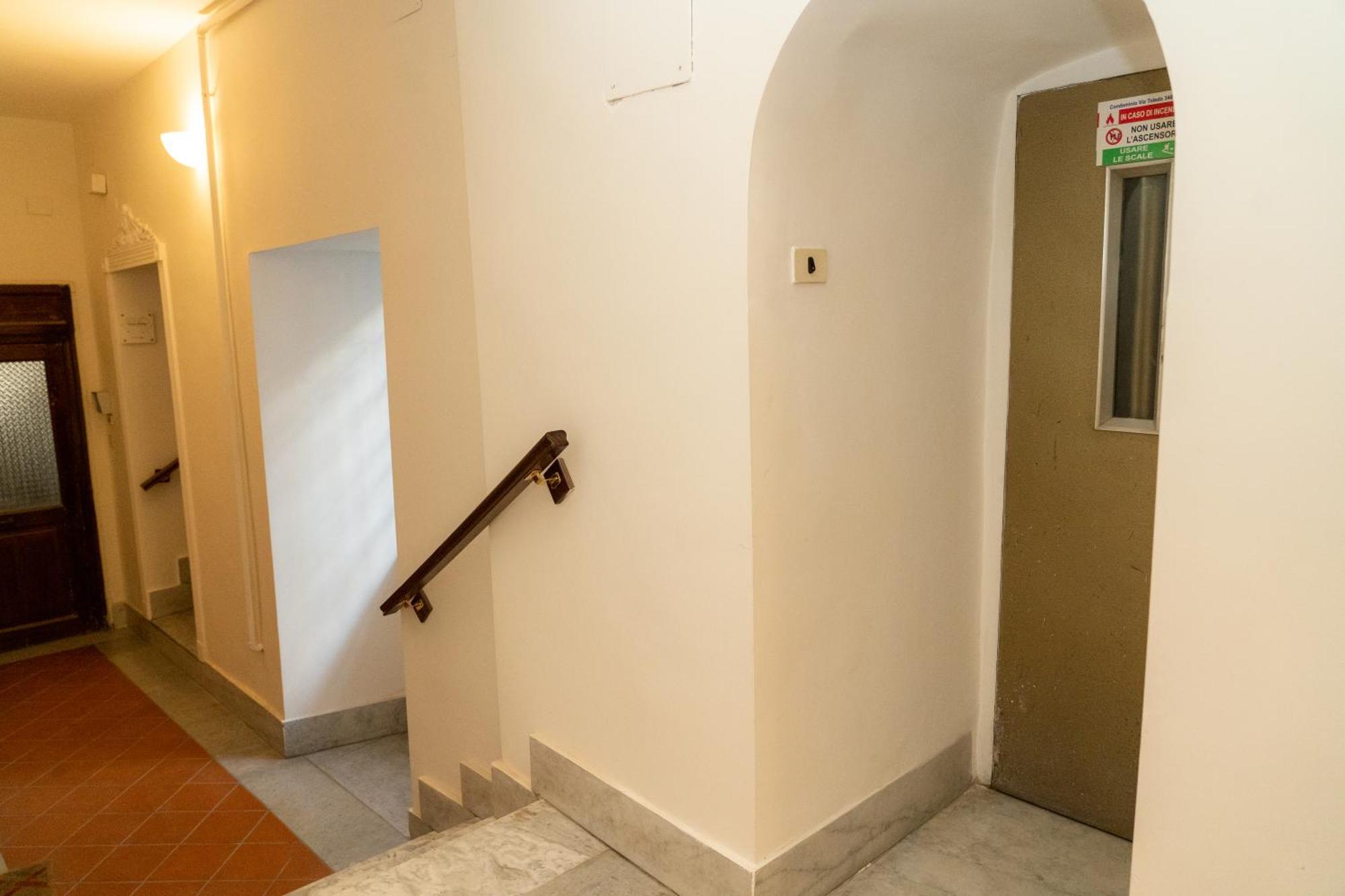 Domus Sibyllina, Palazzo Cavalcanti Neapol Zewnętrze zdjęcie